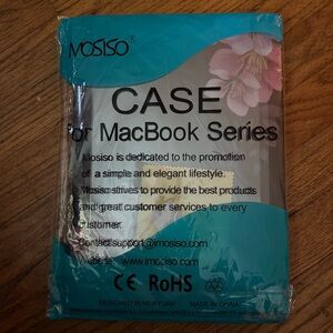 NWT Mosiso  MacBook series 13” hard shell case with floral graphic NEW